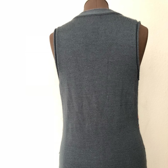 Patterned button vest 🌚 - Picture 4 of 5